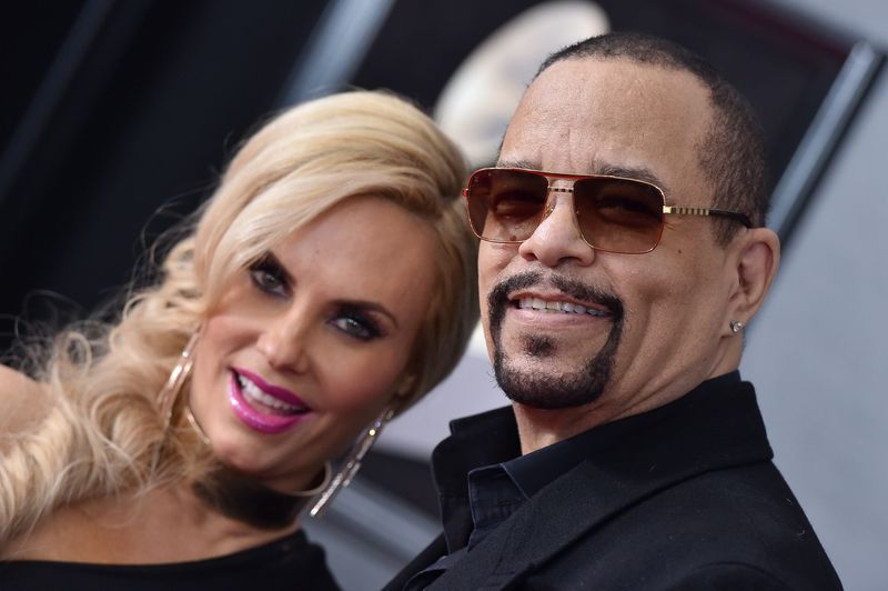Die Schauspielerin Coco Austin und der Plattenkünstler Ice-T nehmen an den 60. GRAMMY Awards im Madison Square...
