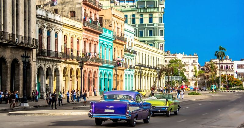 Kubanische Nachnamen spiegeln die lebendige Kultur dieser vielfältigen Stadt wider.